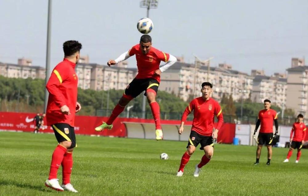  国际友谊赛练兵忙，国家队磨合全新阵容